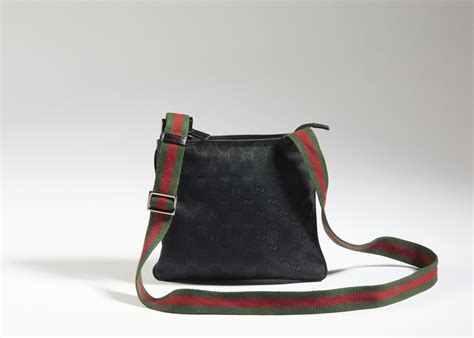 prezzo borsetta a busta gucci|farfetch gucci donna.